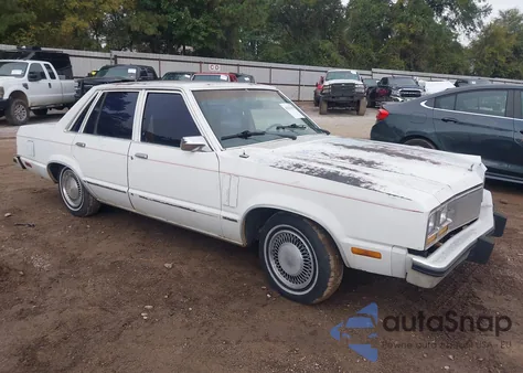 1980 Mercury Zephyr z USA, uszkodzony, nr VIN 0000000X32D628443